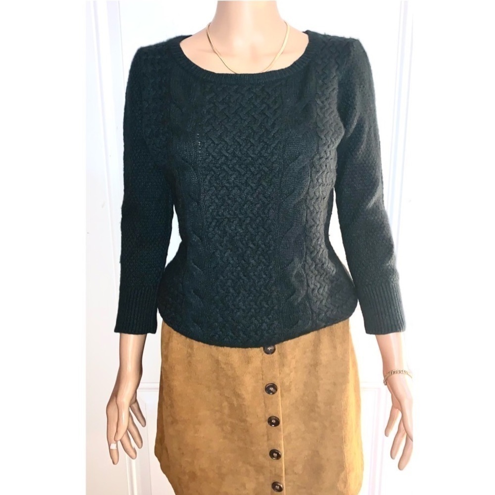 Loft Women’s Hunter green Cable Knit Sweater Small